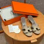 Oasis sandal