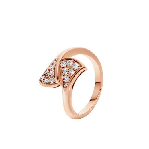 Divas ring