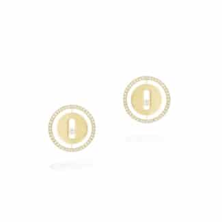 Move earrings