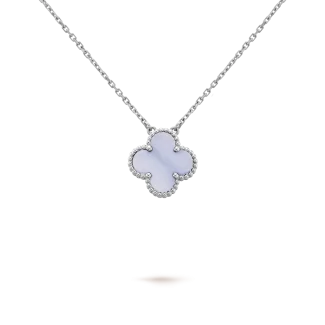 Flower necklace